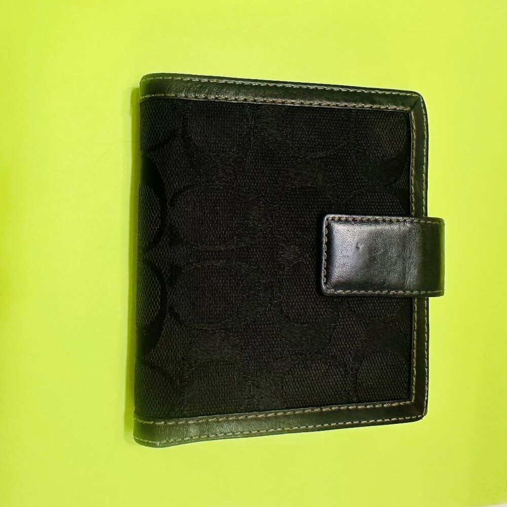 Black Coach signature jacquard and leather trim tri-fold wallet - Picture 2 of 12